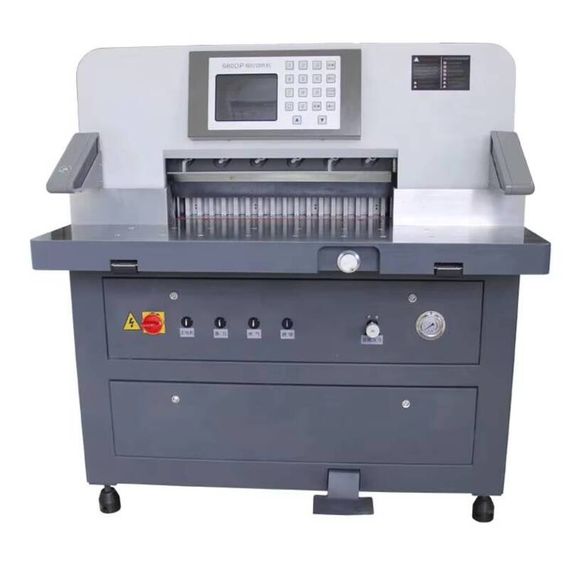 Die Cutting Machine - Machine de découpe à la guillotine