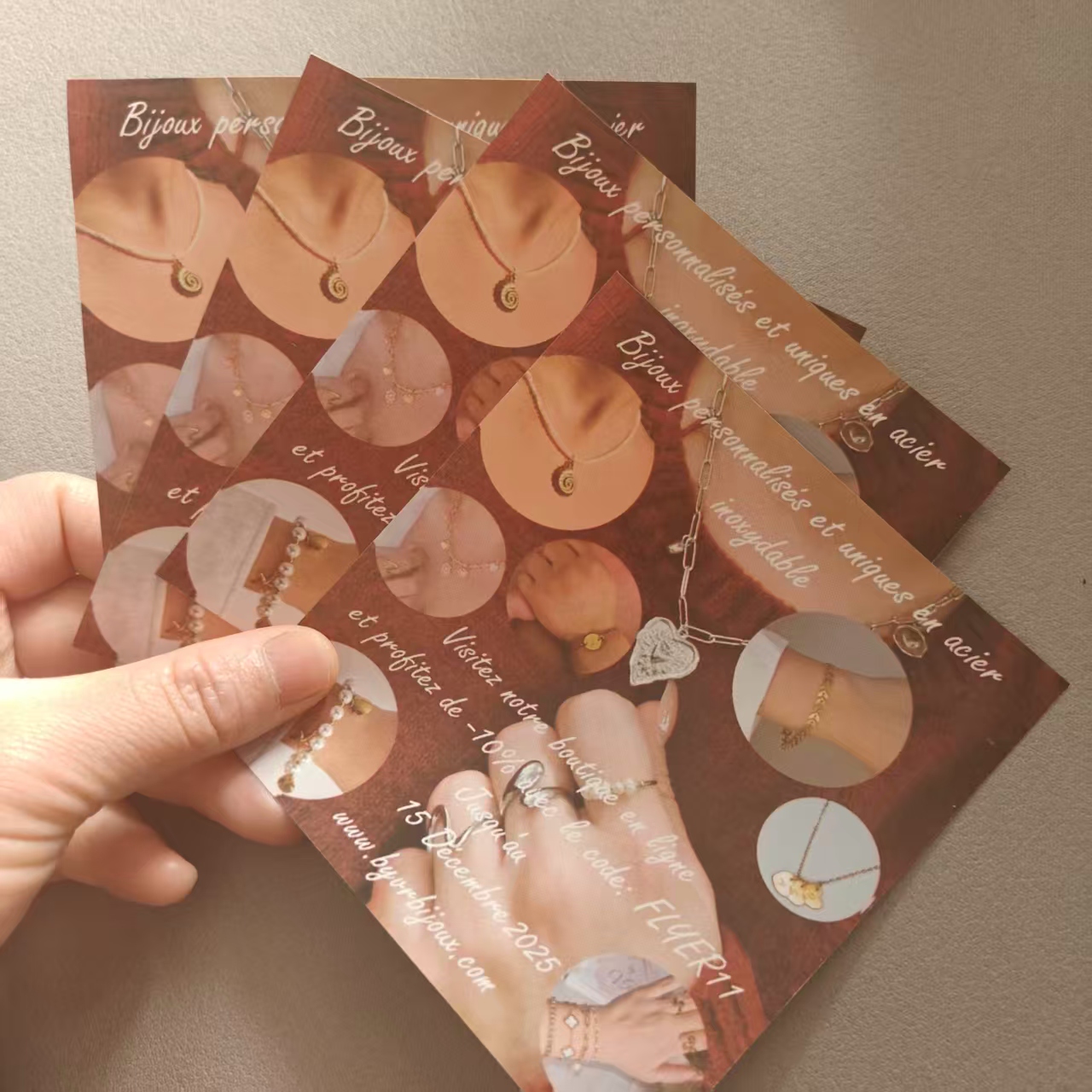 Commercial Flyer Printing - 100 pièces dépliants de couleur personnalisés