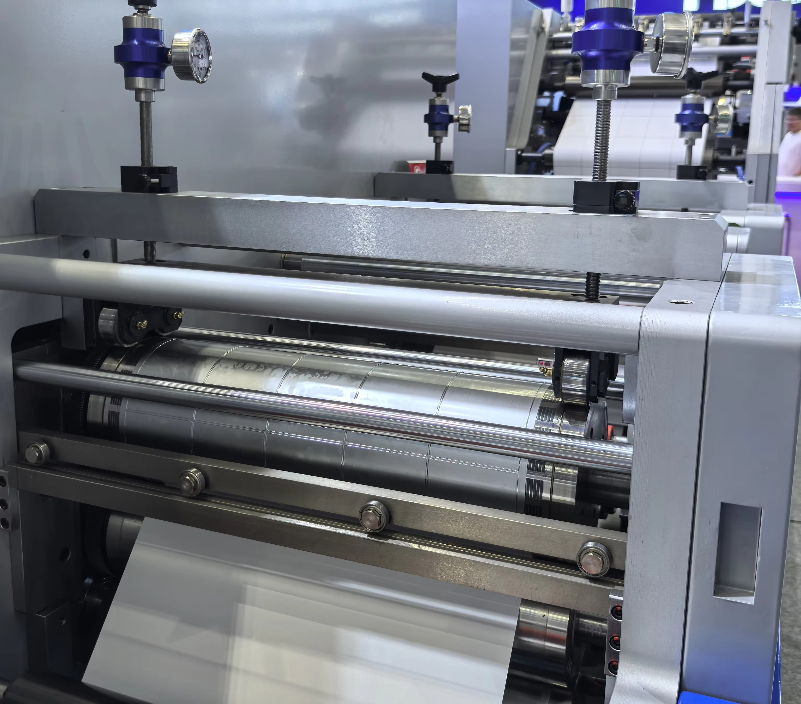 Équipement de post-traitement  - Die Cutting Machine avis et prix